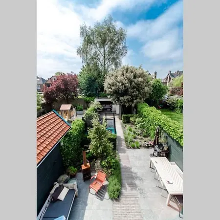 Dom wakacyjny Amazing City Centre Villa With Private Pool Haarlem