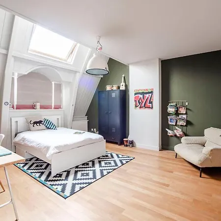 Dom wakacyjny Amazing City Centre Villa With Private Pool